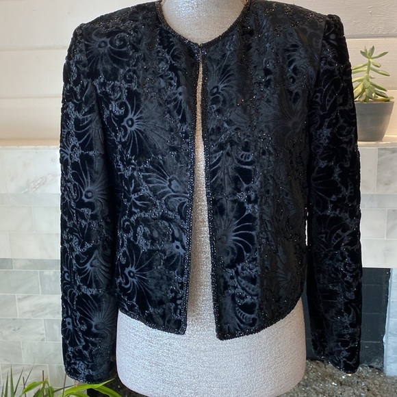 Papell Boutique Vintage Beaded Black Velvet Jacket Size Small EUC - Picture 7 of 10